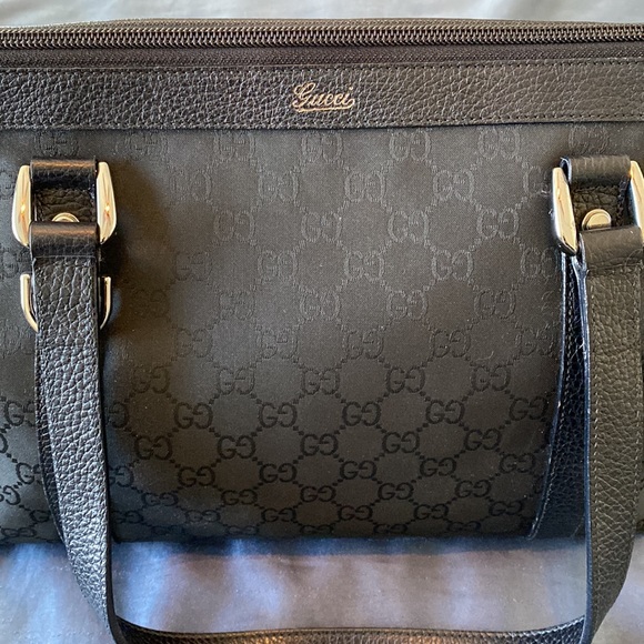 Authentic Gucci canvas purse 💙SOLD💙 - Picture 3 of 10